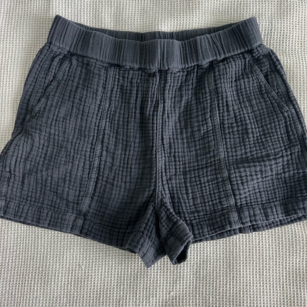 Madewell High Waist Textured Gray Shorts